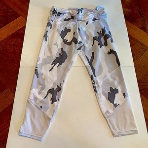 Carbon 38 Leggings